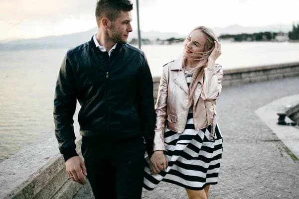 Best Matchmakers For Bellevue Singles [5 Great Services!]