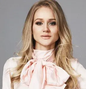 Lyons Elite Reviews [Meet Toronto Matchmaker Emily Lyons!]