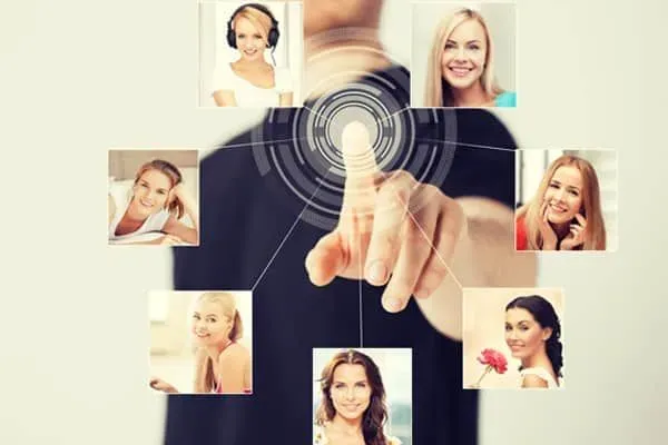 Tinder Done For You? [7 Reasons To Outsource Tinder To A Dating Expert!]