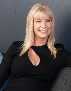 Blue Label Life Reviews [Best Sydney Matchmaker For You?]