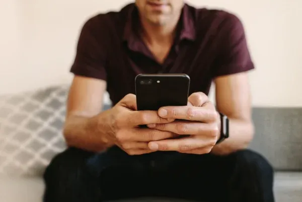 Tinder Reviews [Best Way To Meet Attractive Singles?]