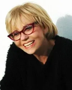 Sara's World Reviews [Meet Jewish Matchmaker Sara Malamud!]