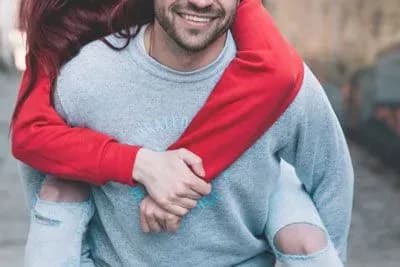 A Modern Dating Expert Reviews Bumble [Better Than Tinder &#038; Hinge?]