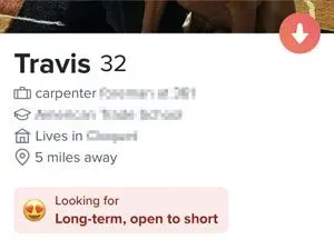 Tinder vs Bumble: Which Dating App Is Better?