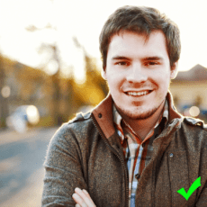 9 Expert Tips To Make Your Tinder Photos Irresistible To Women 2 high contrast Tinder photo