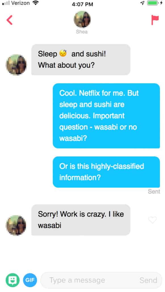 What to Say to a Girl on Tinder with 30+ Screenshot Examples